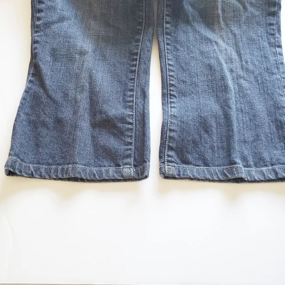 Chico's Platinum capri Jeans‎ 0/4